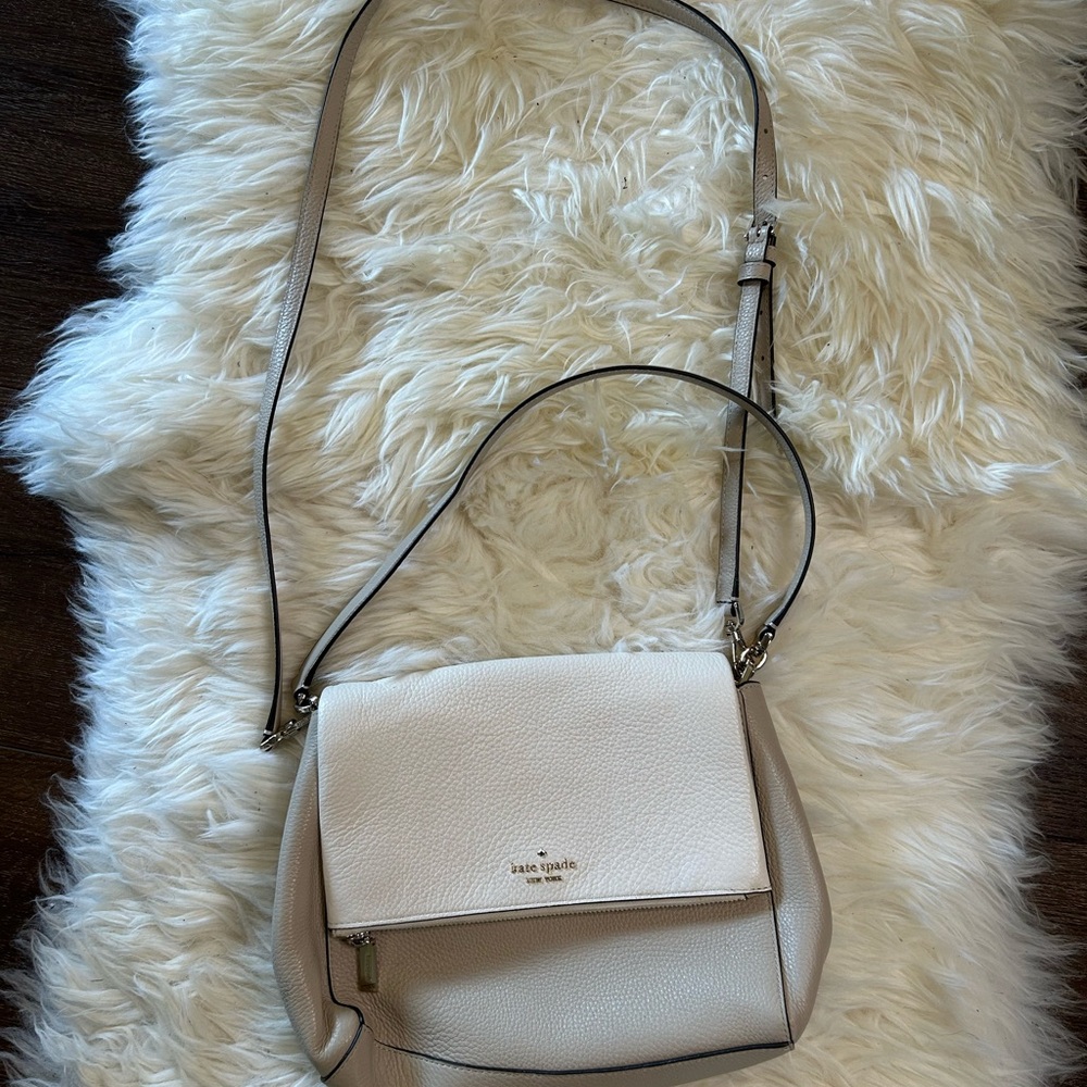 Kate Spade Cream Crossbody Bag with Minimalist Design